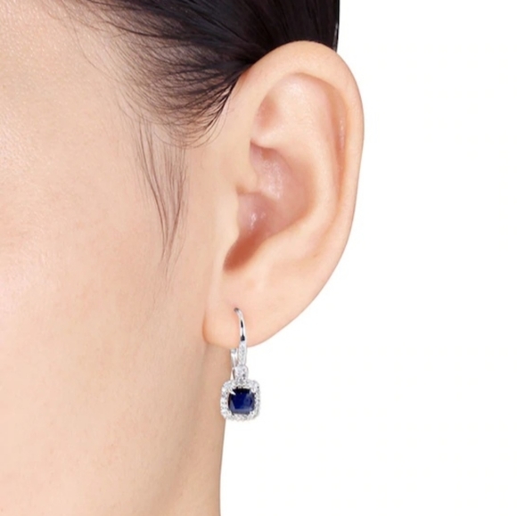 Sterling Silver CZ Sapphire CZ square cut earrings lever backs - Picture 9 of 9